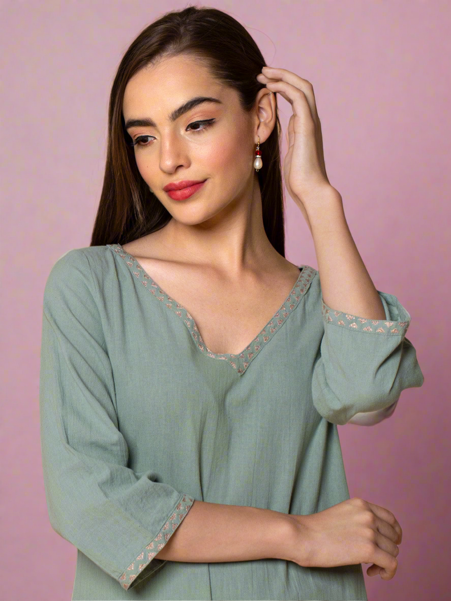 MINT GREEN EMBROIDERED COTTON KURTA WITH PANTS
