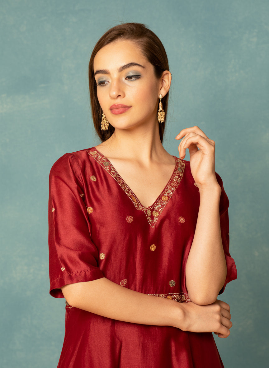 MAROON EMBROIDERED CHANDERI KURTA WITH BEIGE VISCOSE PANTS