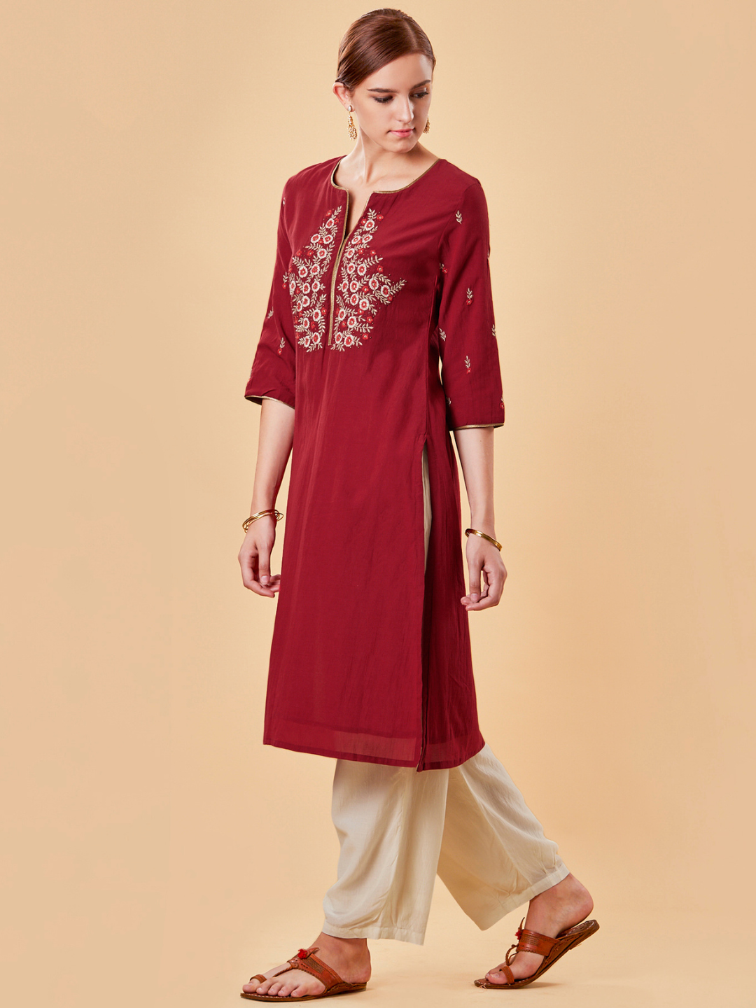 RED EMBROIDERED COTTON SILK KURTA WITH IVORY PANTS
