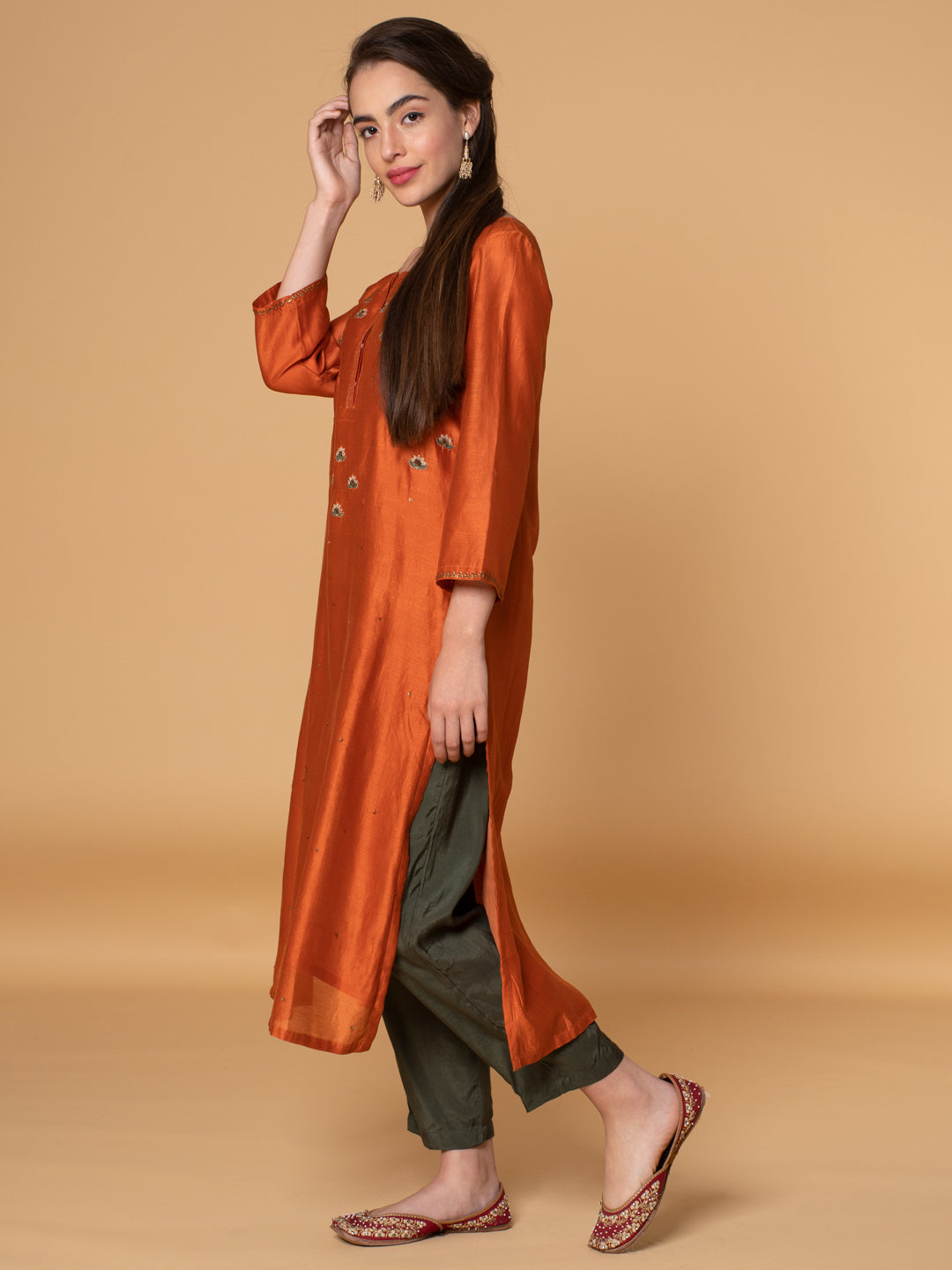 ORANGE SEQUINS EMBROIDERED CHANDERI KURTA
