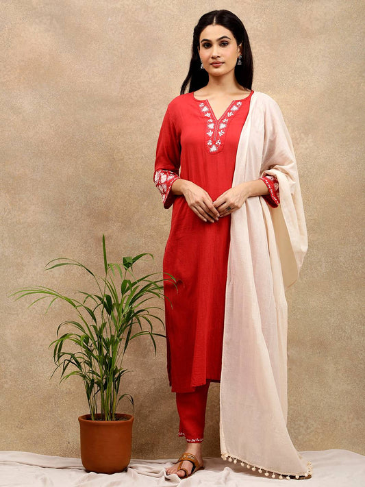 RED CONTRAST EMBROIDERED KURTA