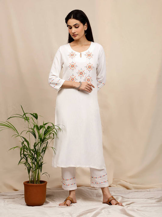 IVORY EMBROIDERED LINEN VISCOSE KURTA WITH PANTS