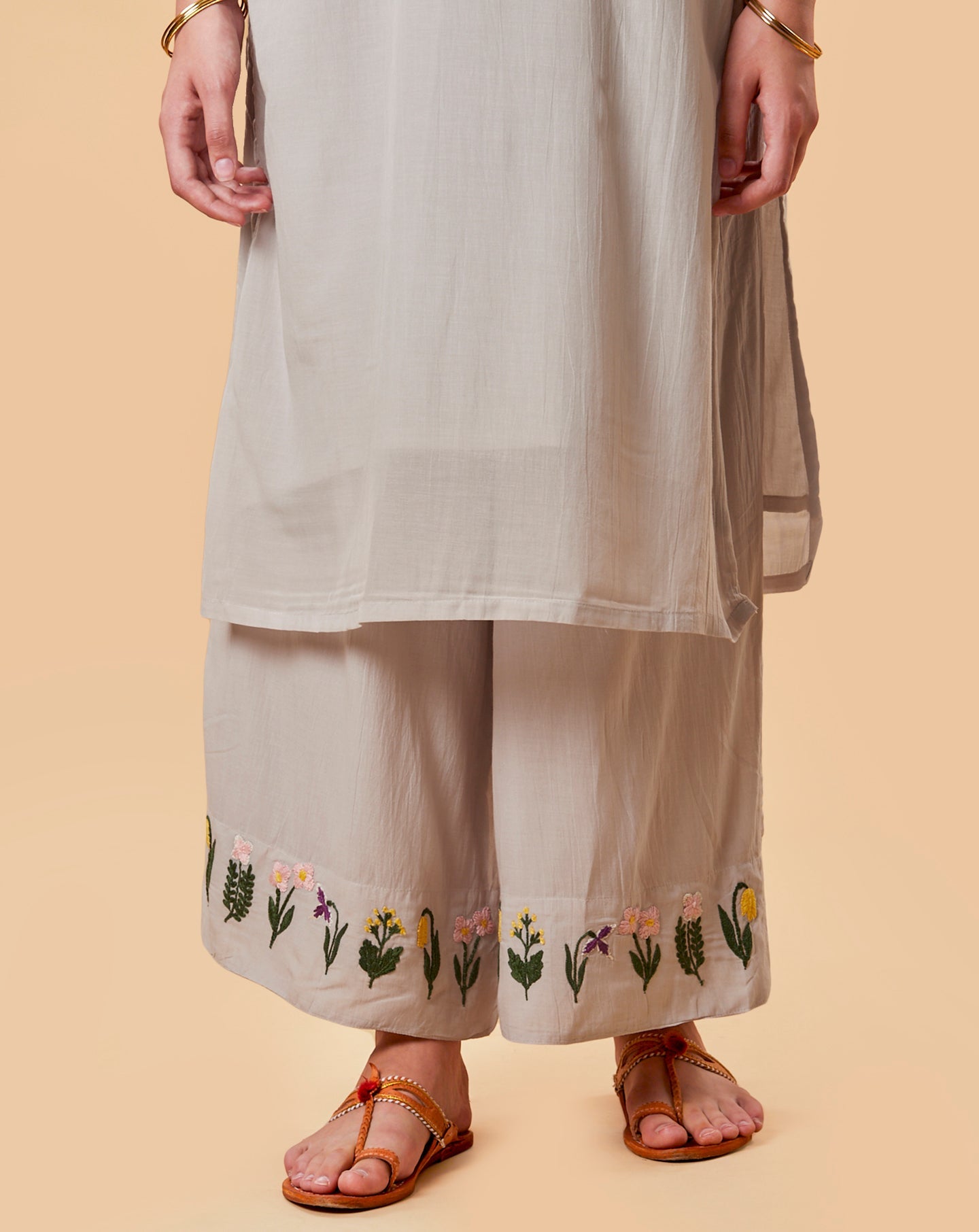 GREY EMBROIDERED COTTON SILK KURTA WITH PALAZZO