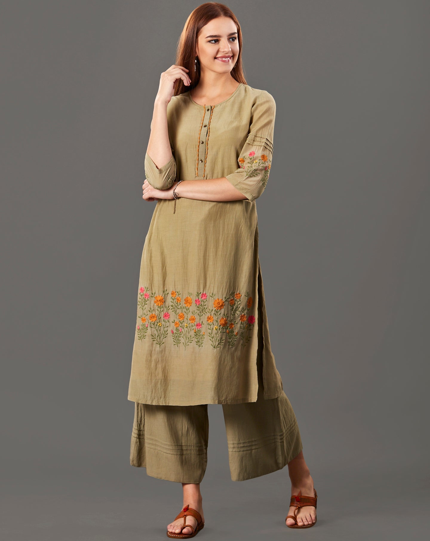 OLIVE GREEN EMBROIDERED COTTON SILK KURTA WITH FLARED PALAZZO