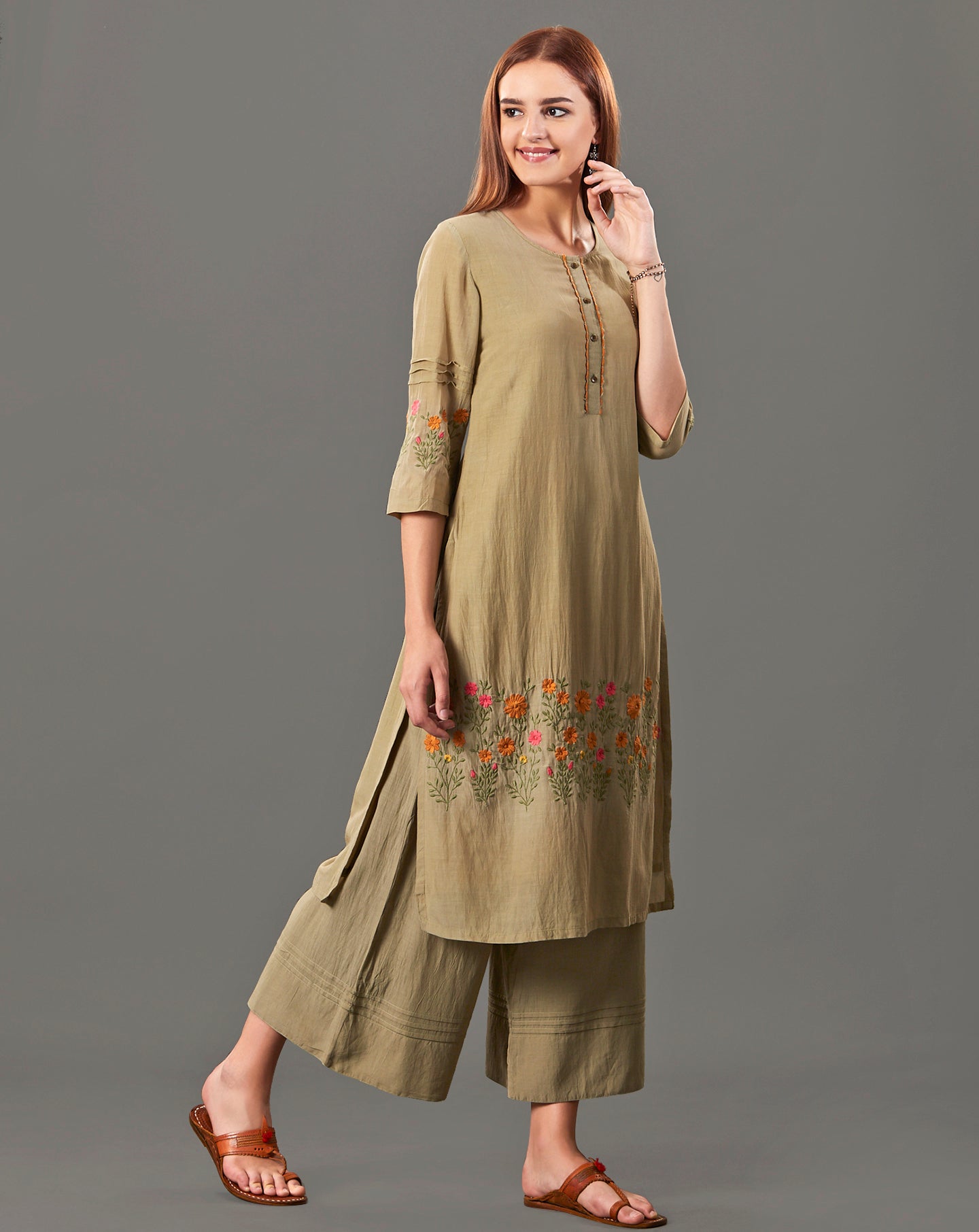OLIVE GREEN EMBROIDERED COTTON SILK KURTA WITH FLARED PALAZZO