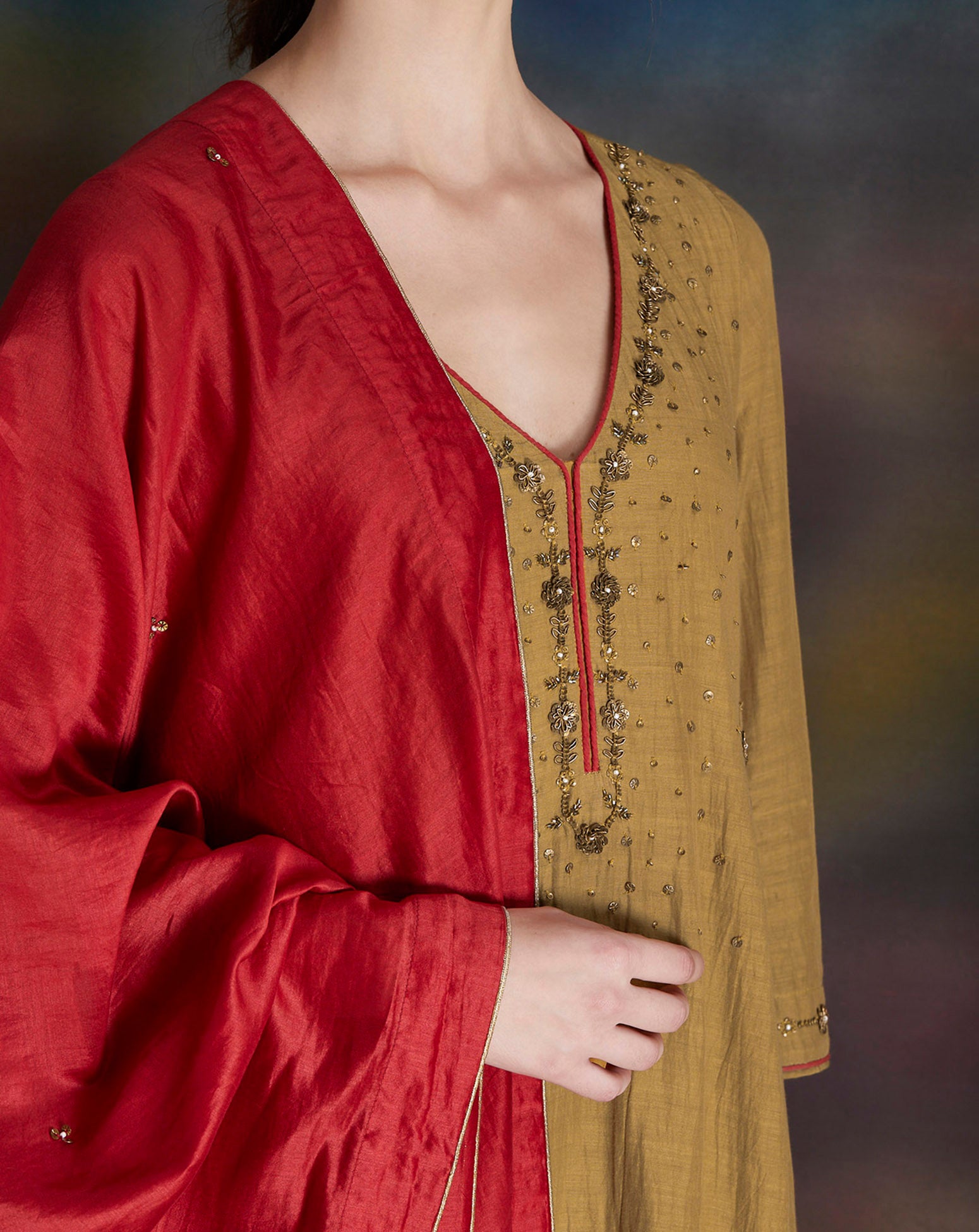 BEAUTIFUL RED COTTON SILK DUPATTA