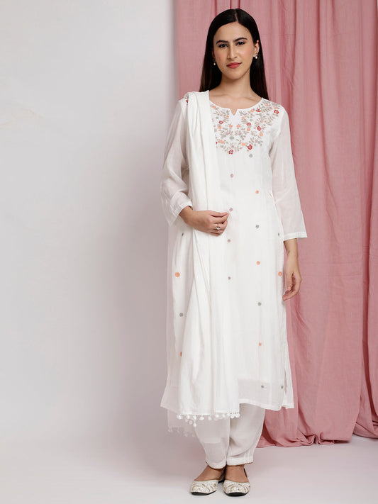 IVORY EMBROIDERED COTTON VISCOSE KURTA WITH PANTS