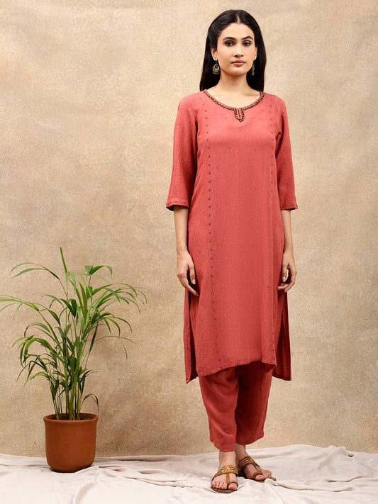 RUST VISCOSE LINEN EMBELLISHED KURTA WITH PANTS