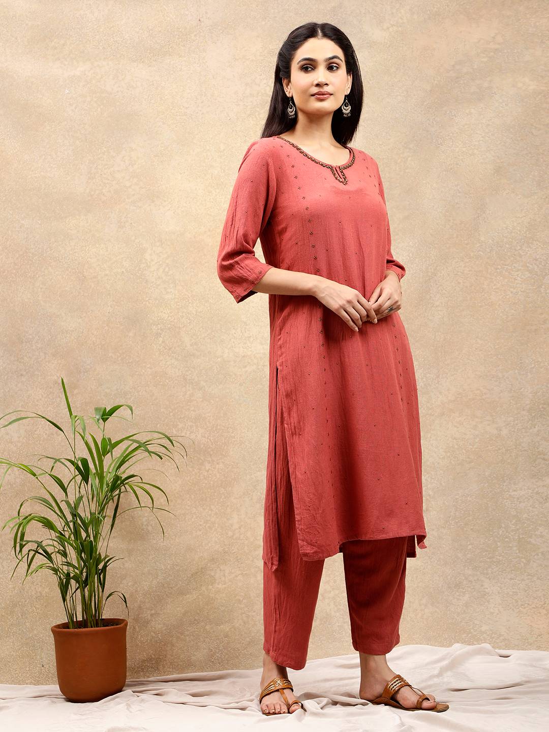 RUST VISCOSE LINE EMBELLISHED KURTA