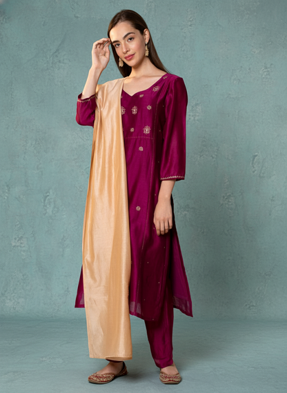 BURGUNDY HAND EMBROIDERED CHANDERI KURTA WITH PANTS
