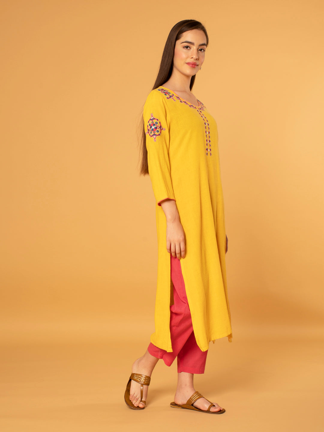 YELLOW EMBROIDERED COTTON LINEN KURTA WITH PALAZZO