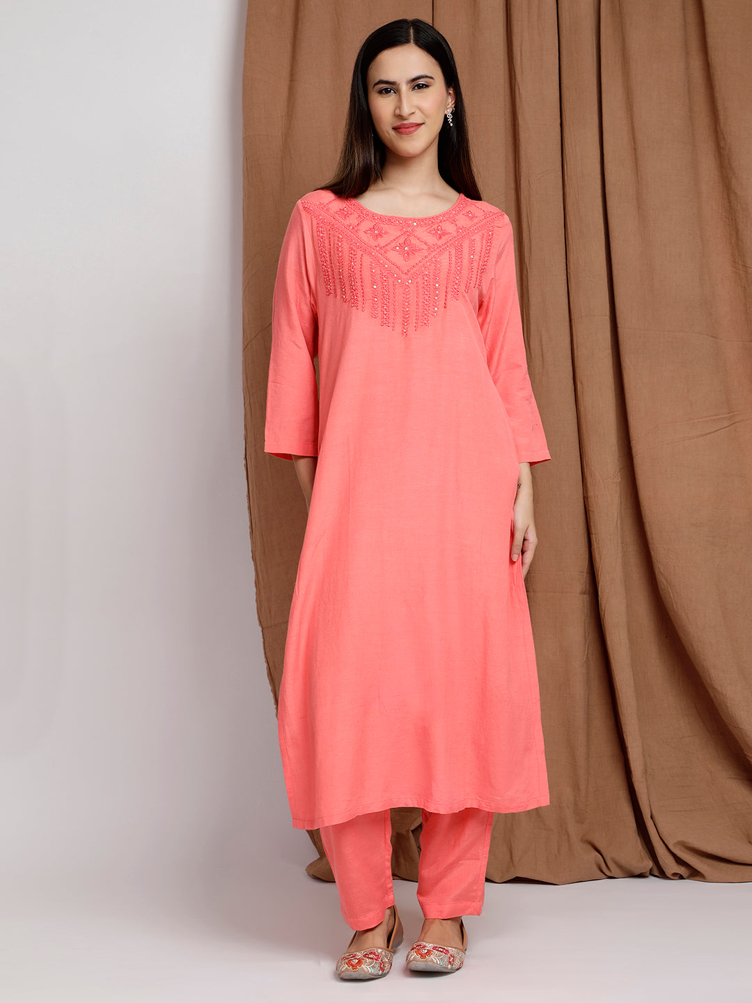 PINK EMBROIDERED LINEN VISCOSE KURTA WITH PANTS