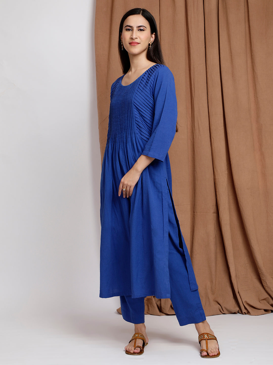 ROYAL BLUE COTTON LINEN PLEATED KURTA