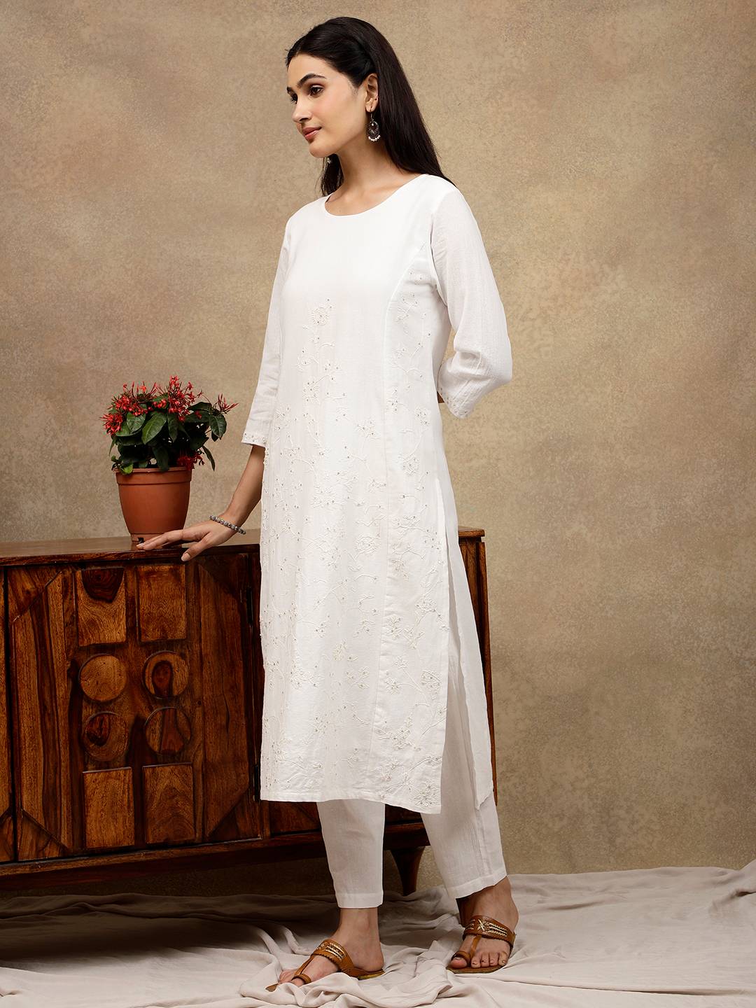 WHITE ALL OVER DORI EMBROIDERED WITH SEQUIN KURTA WITH PANTS