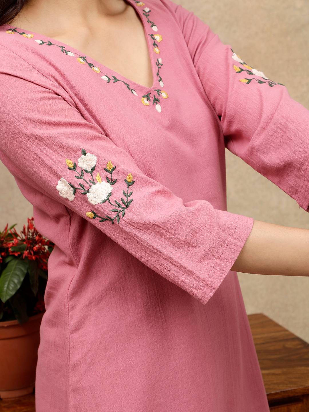 PINK EMBROIDERED KURTA