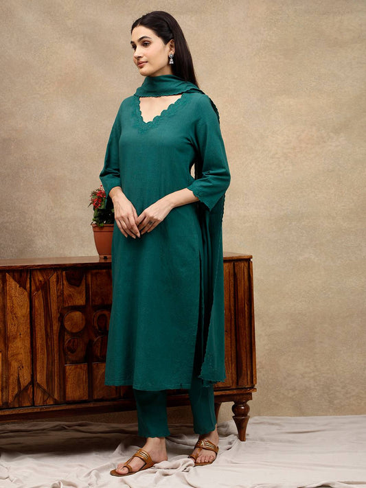 GREEN SCALLOP EMBROIDERED KURTA WITH PANTS (WITHOUT DUPATTA)