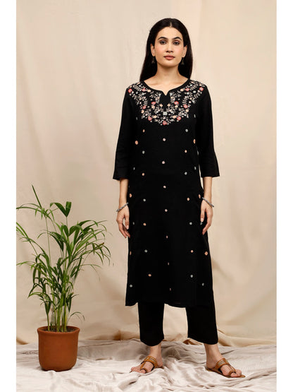 BLACK EMBROIDERED VISCOSE LINEN KURTA  PANTSWITH DUPATTA