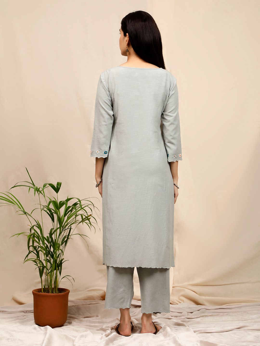 MINT GREEN FLORAL EMBROIDERED KURTA WITH PANTS