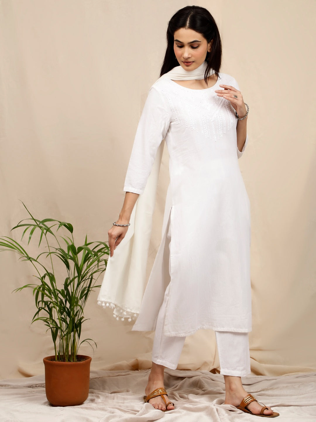 WHITE COTTON DUPATTA WITH POM POM LACE