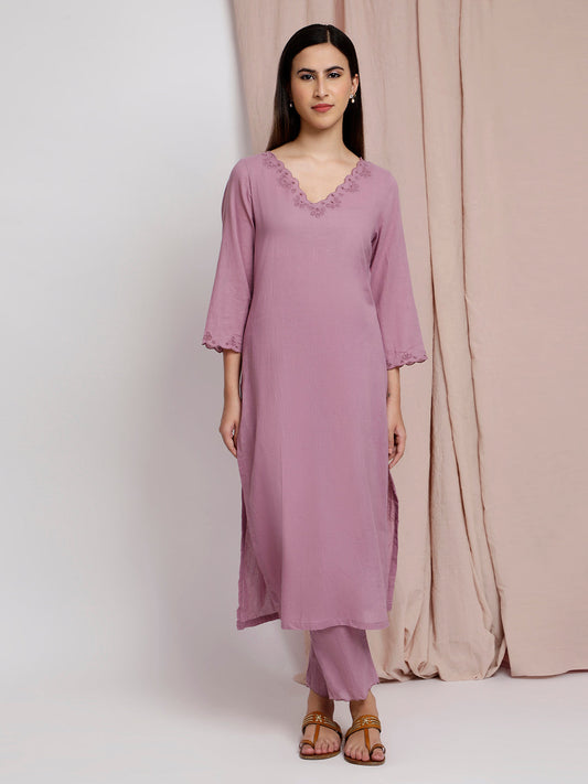 PURPLE SCALLOP EMBROIDERED KURTA WITH PANTS