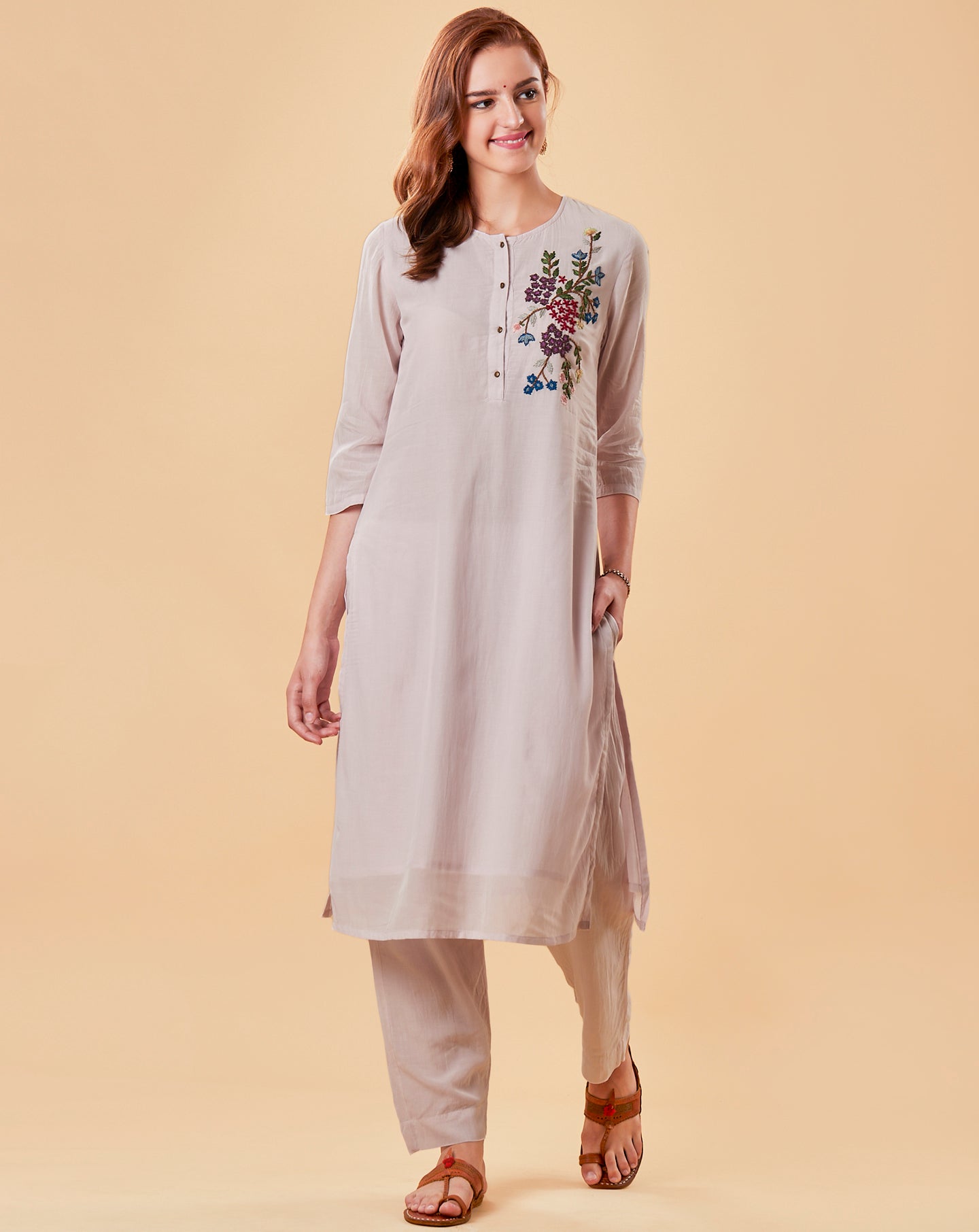 LIGHT MAUVE EMBROIDERED COTTON SILK KURTA WITH PANTS