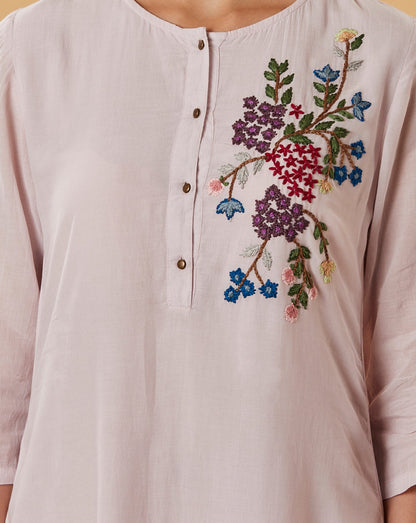 LEMON YELLOW EMBROIDERED LINEN VISCOSE KURTA WITH PEACH COTTON PANTS