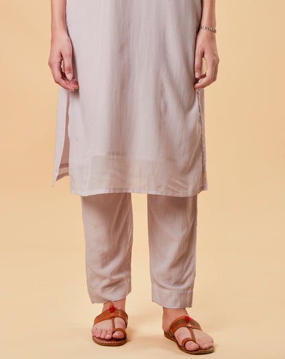 LIGHT MAUVE EMBROIDERED COTTON SILK KURTA WITH PANTS