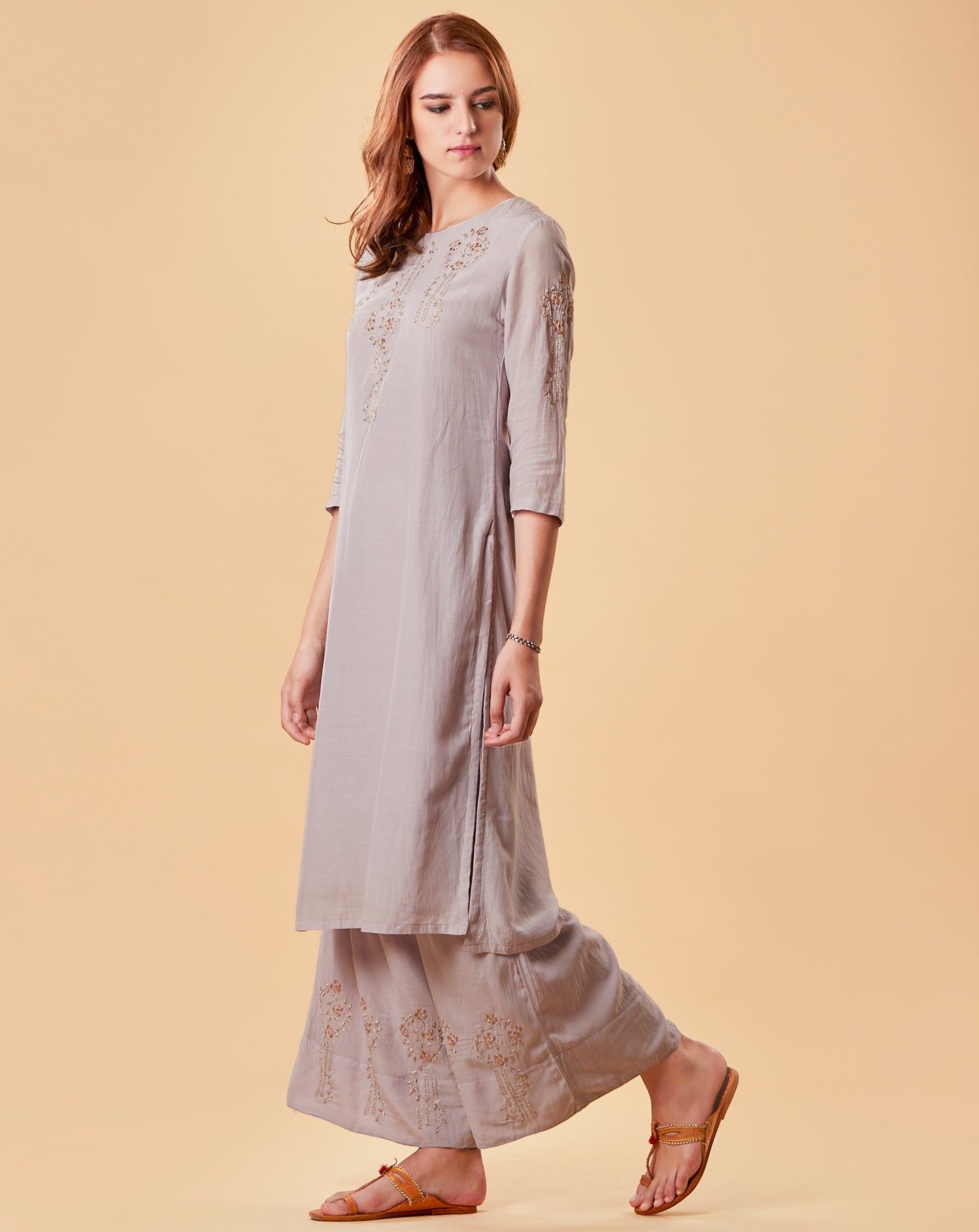 MAUVE EMBROIDERED COTTON SILK KURTA WITH FLARED PALAZZO