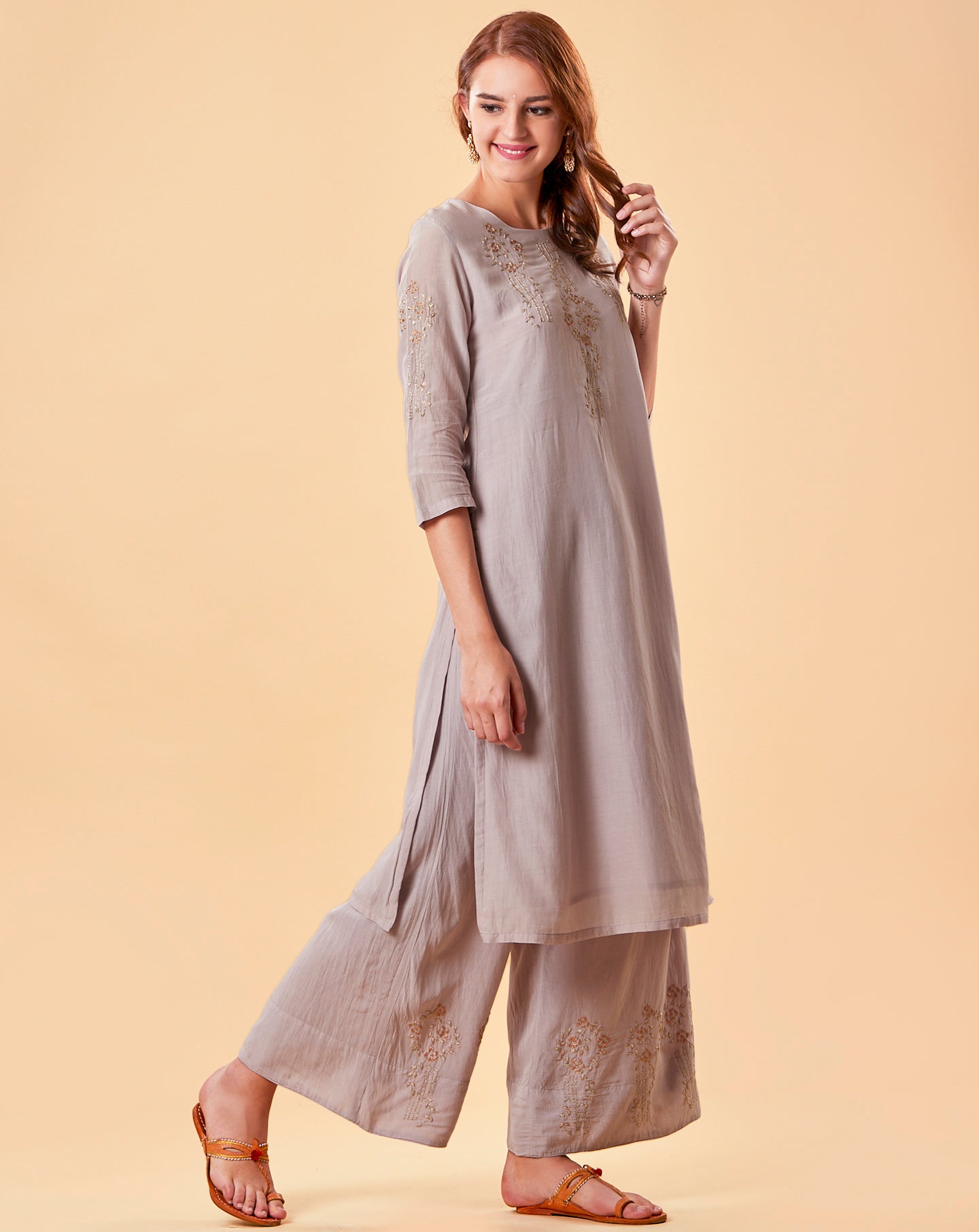 MAUVE EMBROIDERED COTTON SILK KURTA WITH FLARED PALAZZO