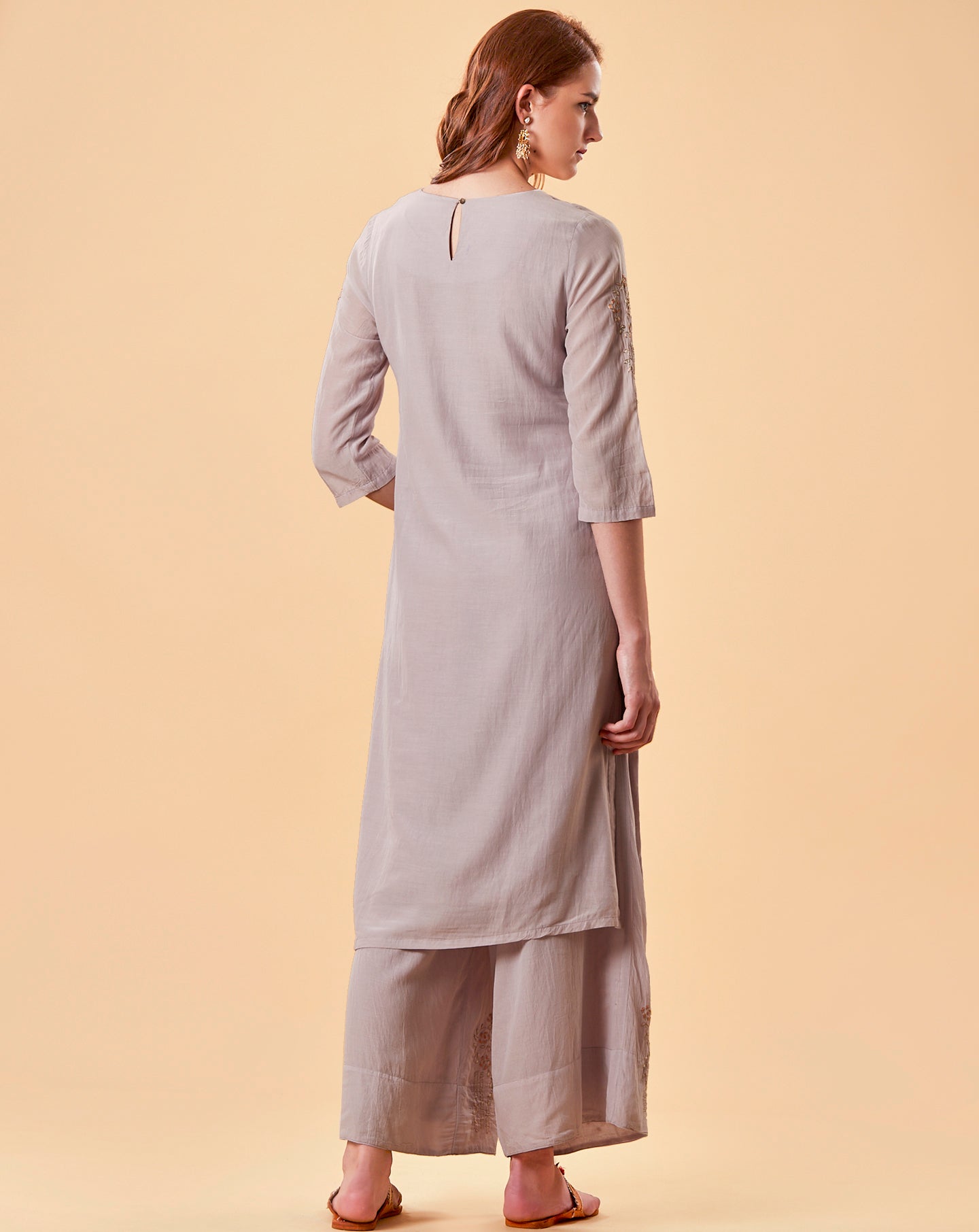 MAUVE EMBROIDERED COTTON SILK KURTA WITH FLARED PALAZZO