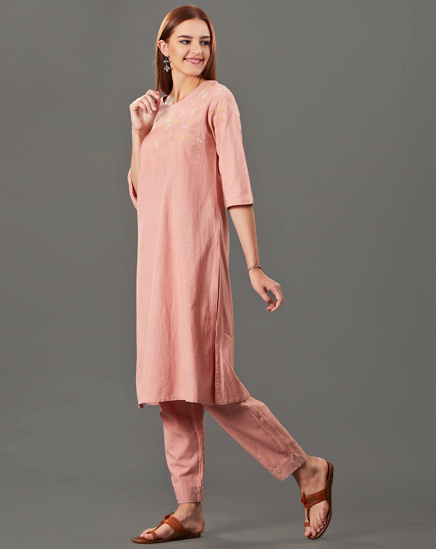 PEACH EMBROIDERED COTTON LINEN KURTA WITH PANTS