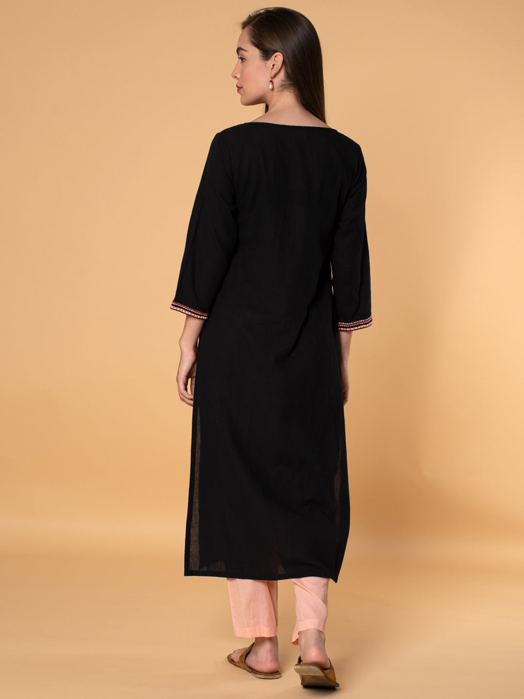 BLACK EMBROIDERED COTTON KURTA