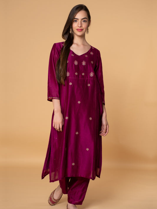 BURGUNDY HAND EMBROIDERED CHANDERI KURTA WITH PANTS