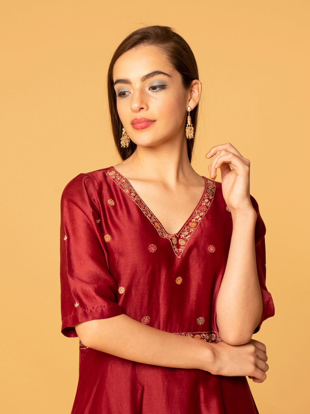 MAROON EMBROIDERED CHANDERI KURTA WITH BEIGE VISCOSE PANTS