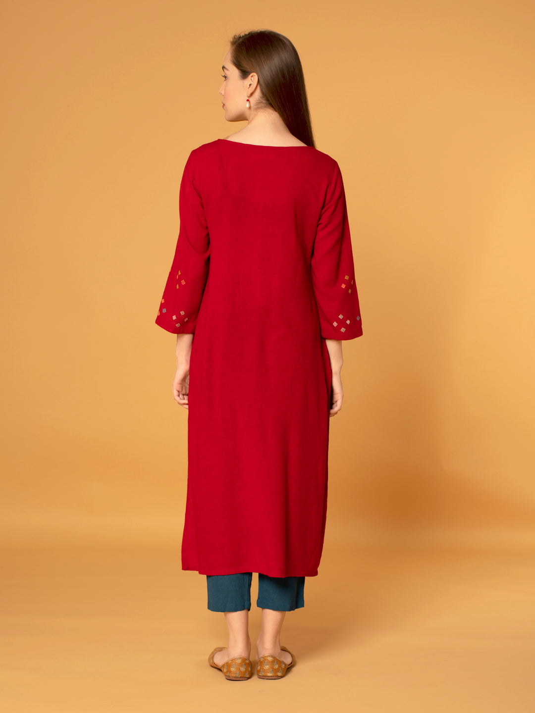 RED MIRROR EMBROIDERED LINEN VISCOSE KURTA WITH PANTS