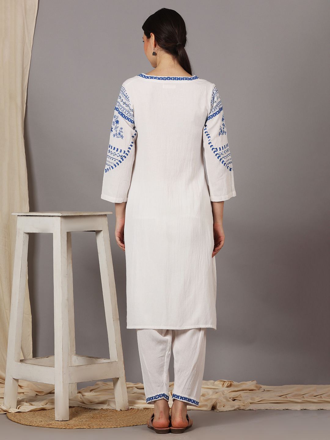 WHITE EMBROIDERED VISCOSE LINEN KURTA WITH SALWAR