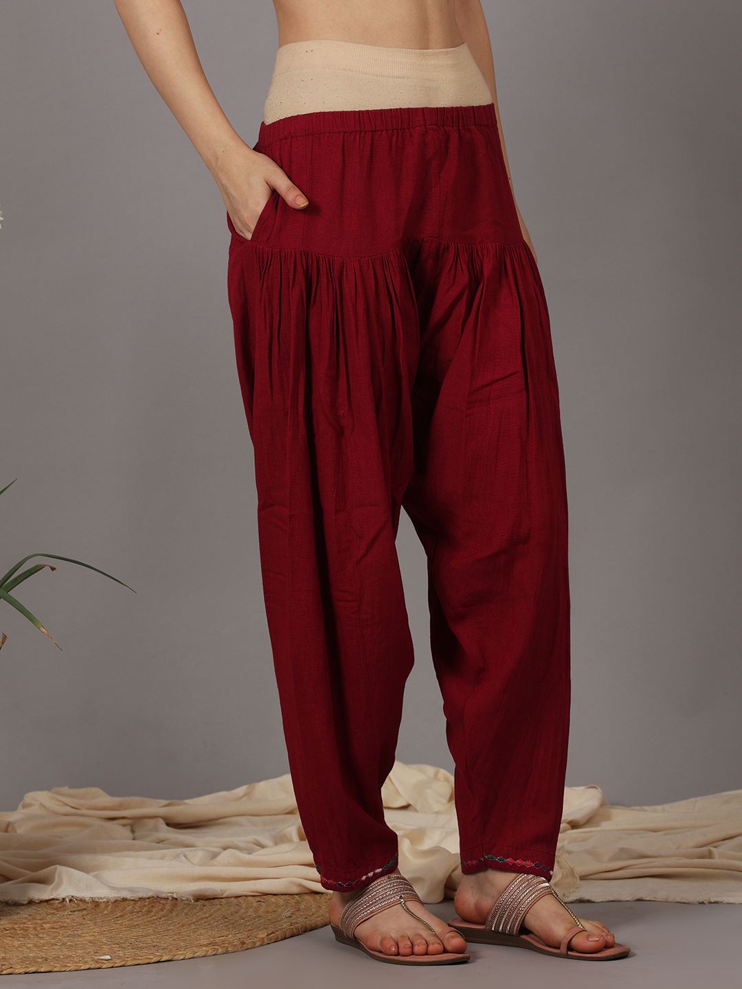 MAROON EMBROIDERED VISCOSE LINEN KURTA WITH SALWAR