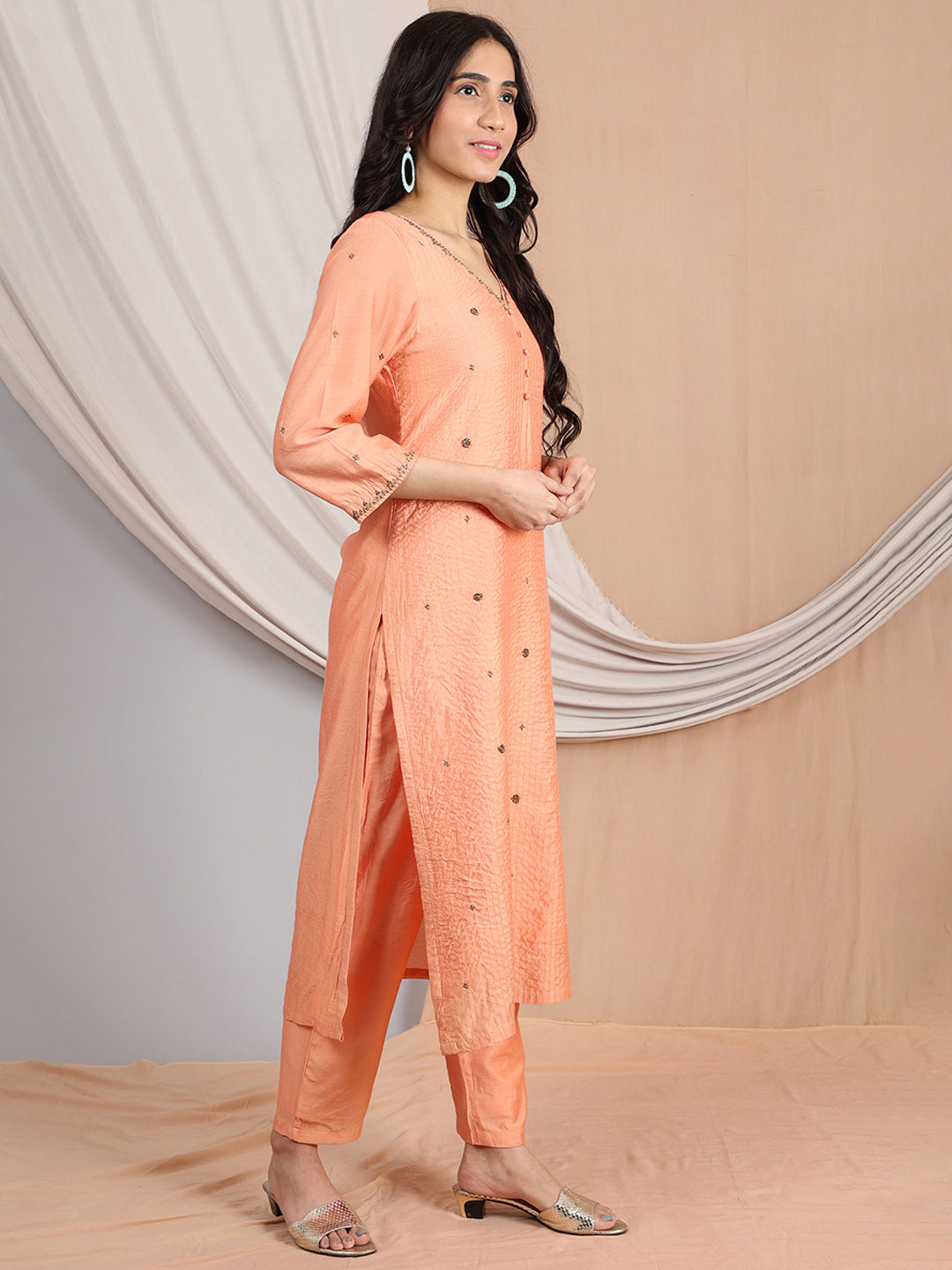PEACH EMBROIDERED CHANDERI KURTA WITH PANTS
