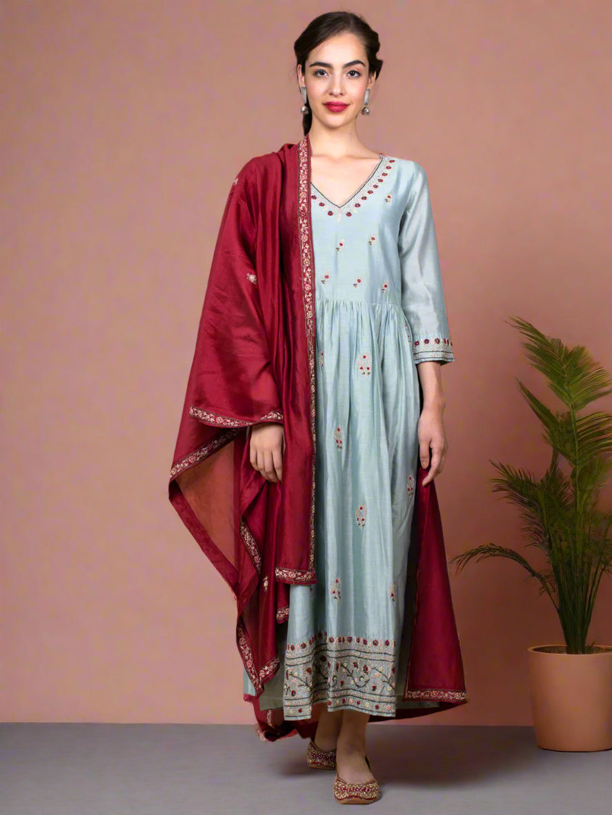 MINT GREEN EMBROIDERED CHANDERI KURTA WITH PANTS