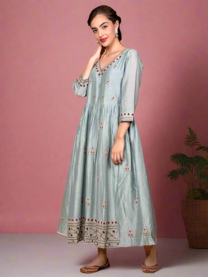 MINT GREEN EMBROIDERED CHANDERI KURTA WITH PANTS