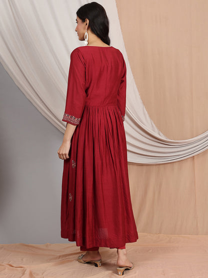 MAROON EMBROIDERED CHANDERI KURTA