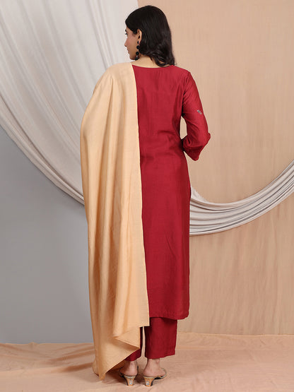 MAROON EMBROIDERED CHANDERI KURTA
