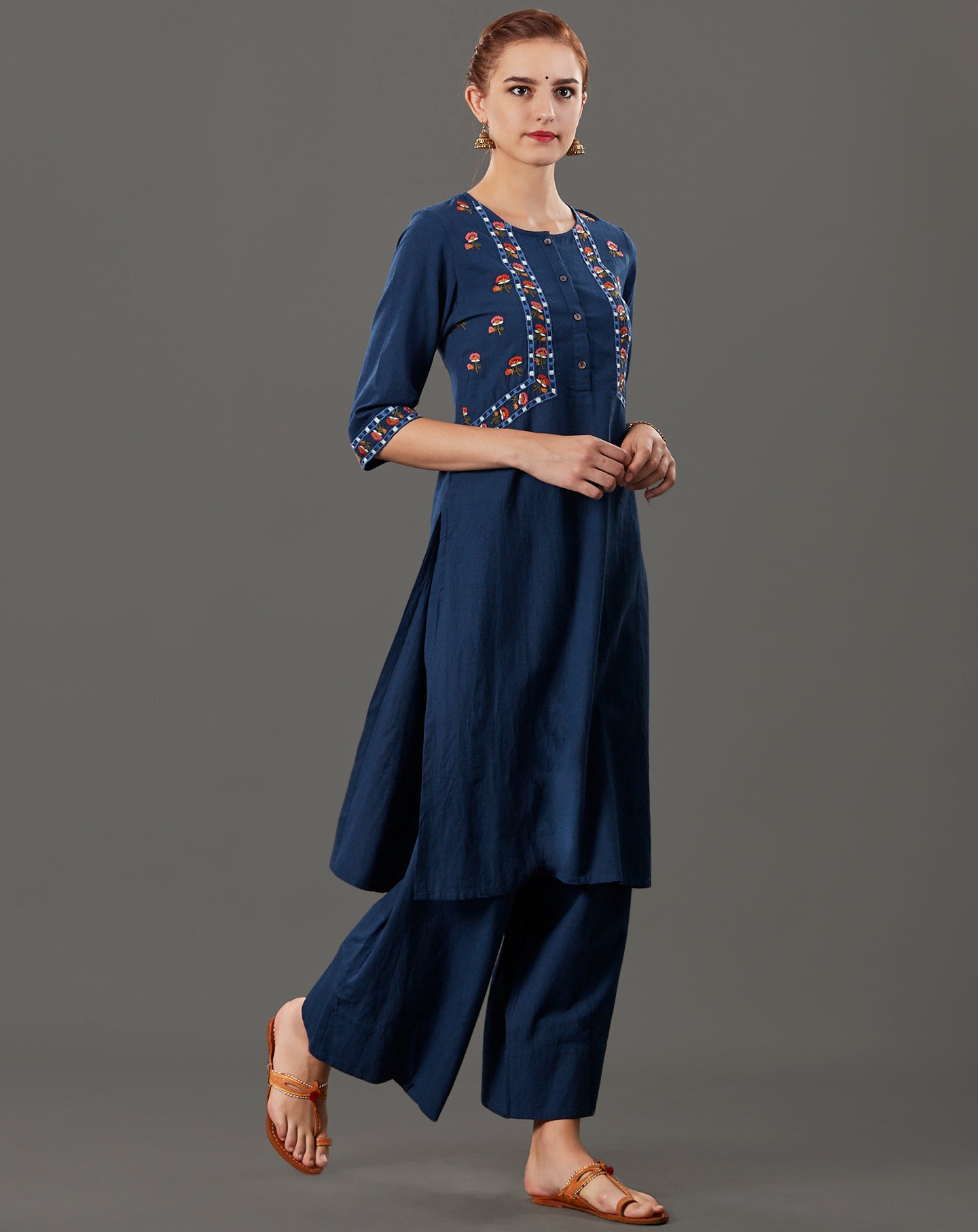 NAVY BLUE EMBROIDERED COTTON LINEN KURTA WITH PALAZZO